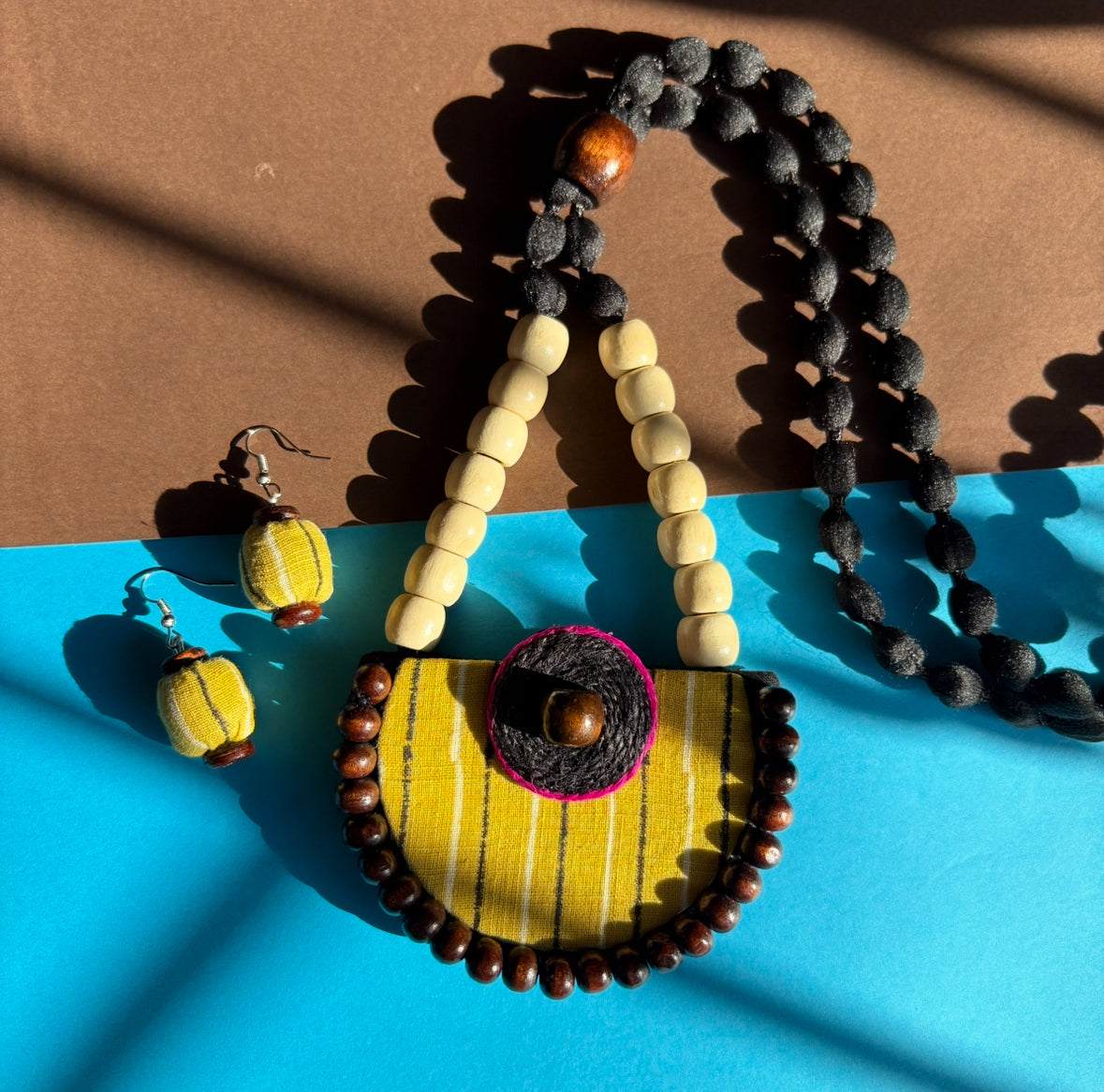 Zoya Necklace Set ( Light Yellow )