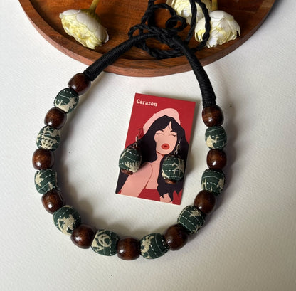 Wooden Beaded Necklace Set 04