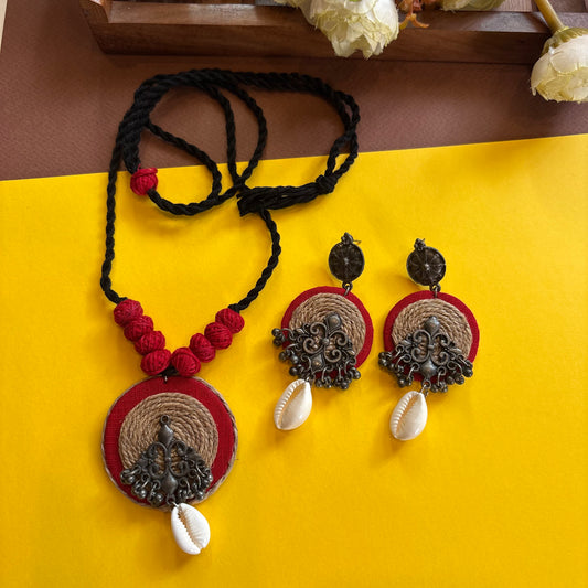 Uma Necklace Set